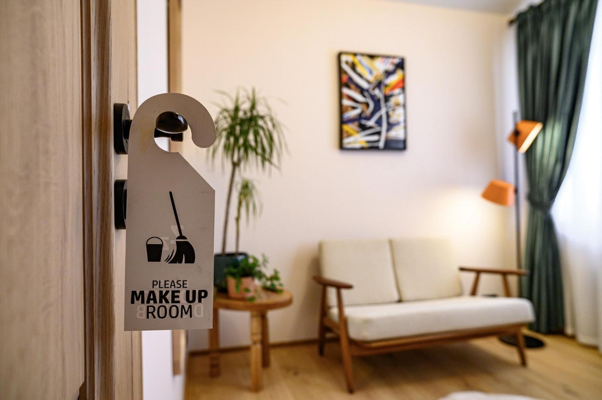 فندق 7Oaks Noble House دوبروفينك المظهر الخارجي الصورة