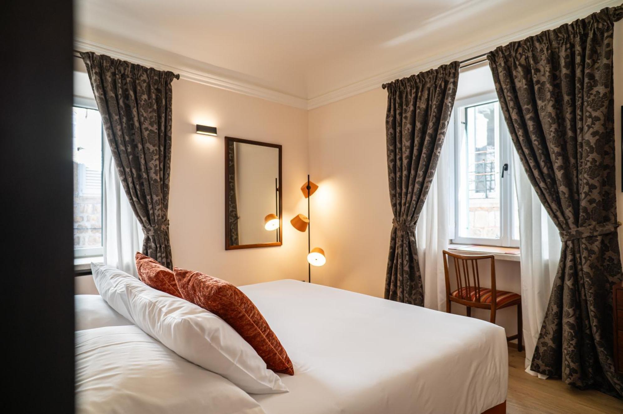 فندق 7Oaks Noble House دوبروفينك المظهر الخارجي الصورة